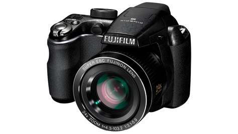 Компактный фотоаппарат Fujifilm FinePix S3200