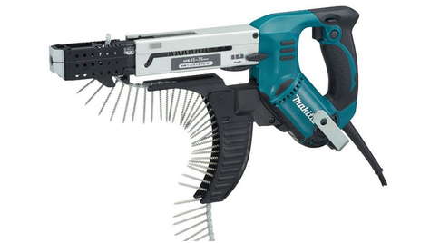 Шуруповерт Makita 6844