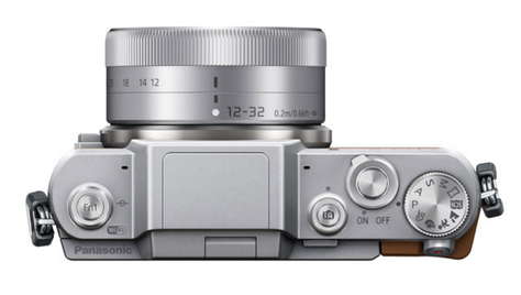 Беззеркальный фотоаппарат Panasonic Lumix DMC-GF7K Kit 12-32mm Brown