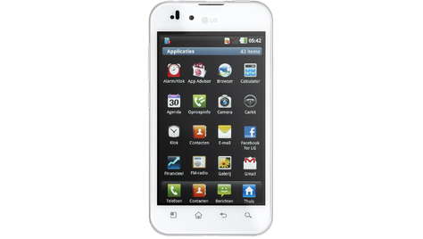 Смартфон LG OPTIMUS G E975 белый