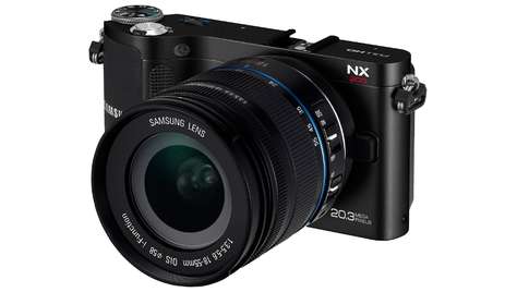 Беззеркальный фотоаппарат Samsung NX200 Kit