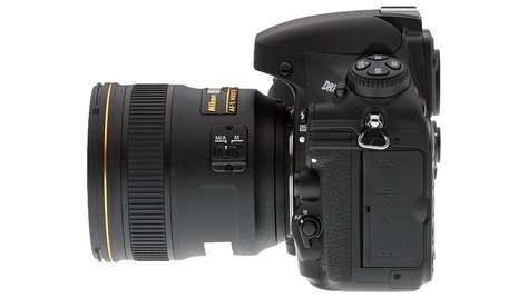 Зеркальный фотоаппарат Nikon D800 Kit