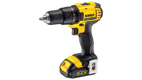 Шуруповерт Dewalt DCD 730 C2