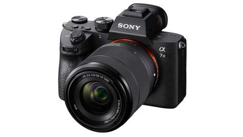 Беззеркальная камера Sony Alpha 7 III (ILCE-7M3K) Kit