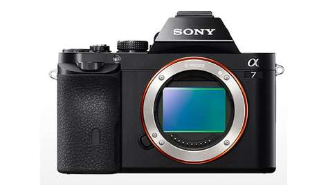 Беззеркальный фотоаппарат Sony ILCE-7 Body