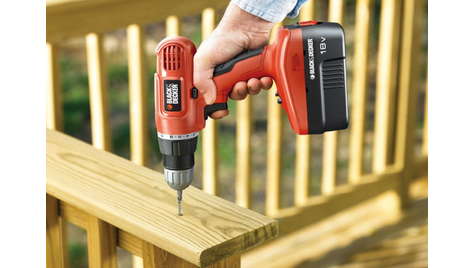 Шуруповерт Black&amp;Decker EPC 18 CABK