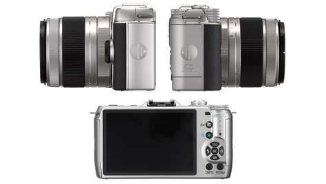 Беззеркальный фотоаппарат Pentax Q7 Kit Silver
