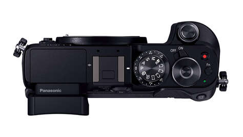 Беззеркальный фотоаппарат Panasonic Lumix DMC-GX8 Body
