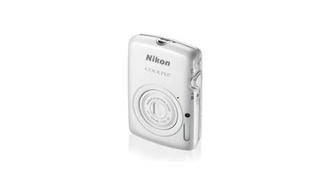 Компактный фотоаппарат Nikon Coolpix S01 White