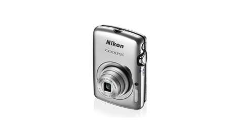 Компактный фотоаппарат Nikon Coolpix S01 Silver