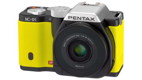 Беззеркальный фотоаппарат Pentax K-01 Kit