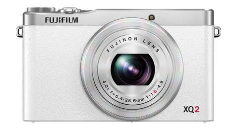 Компактный фотоаппарат Fujifilm XQ2 White