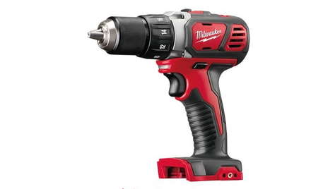 Шуруповерт Milwaukee M18 BDD-0